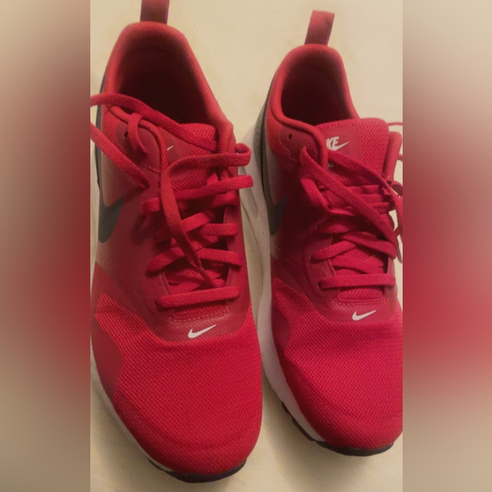 Nike 👟 shoes